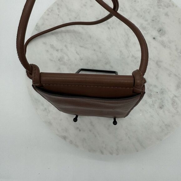 Vince Camuto Bifold Crossbody Brown Small Snap Wallet Purse w/ Adjustable‎ Strap - Picture 5 of 16